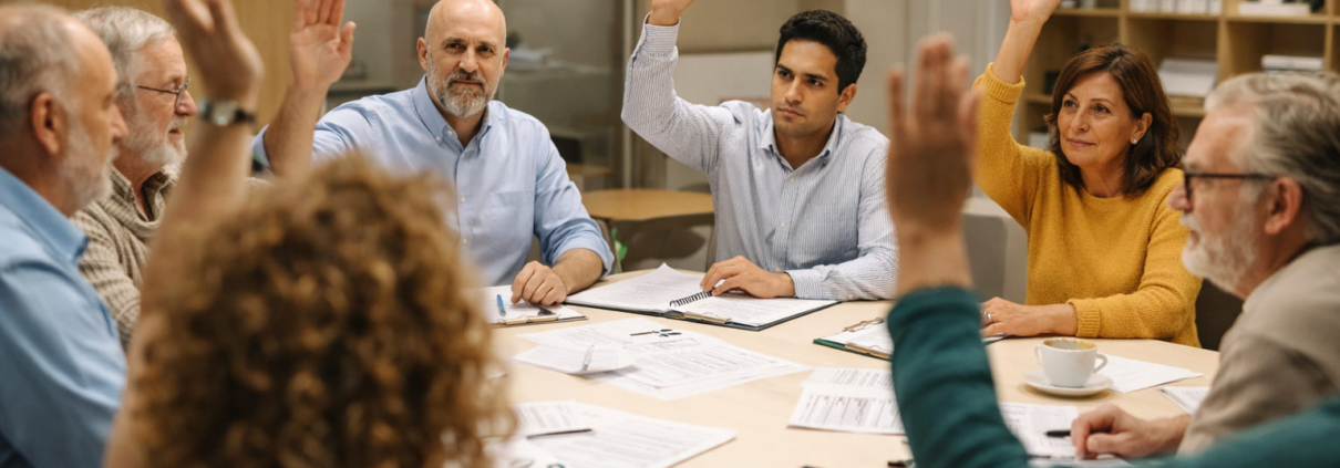 aprobar-junta-cubierta-patio-luces